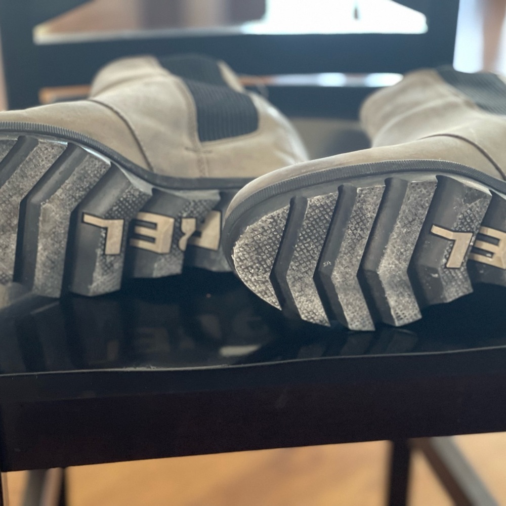 Sorel boots. Great shape. Gently worn.